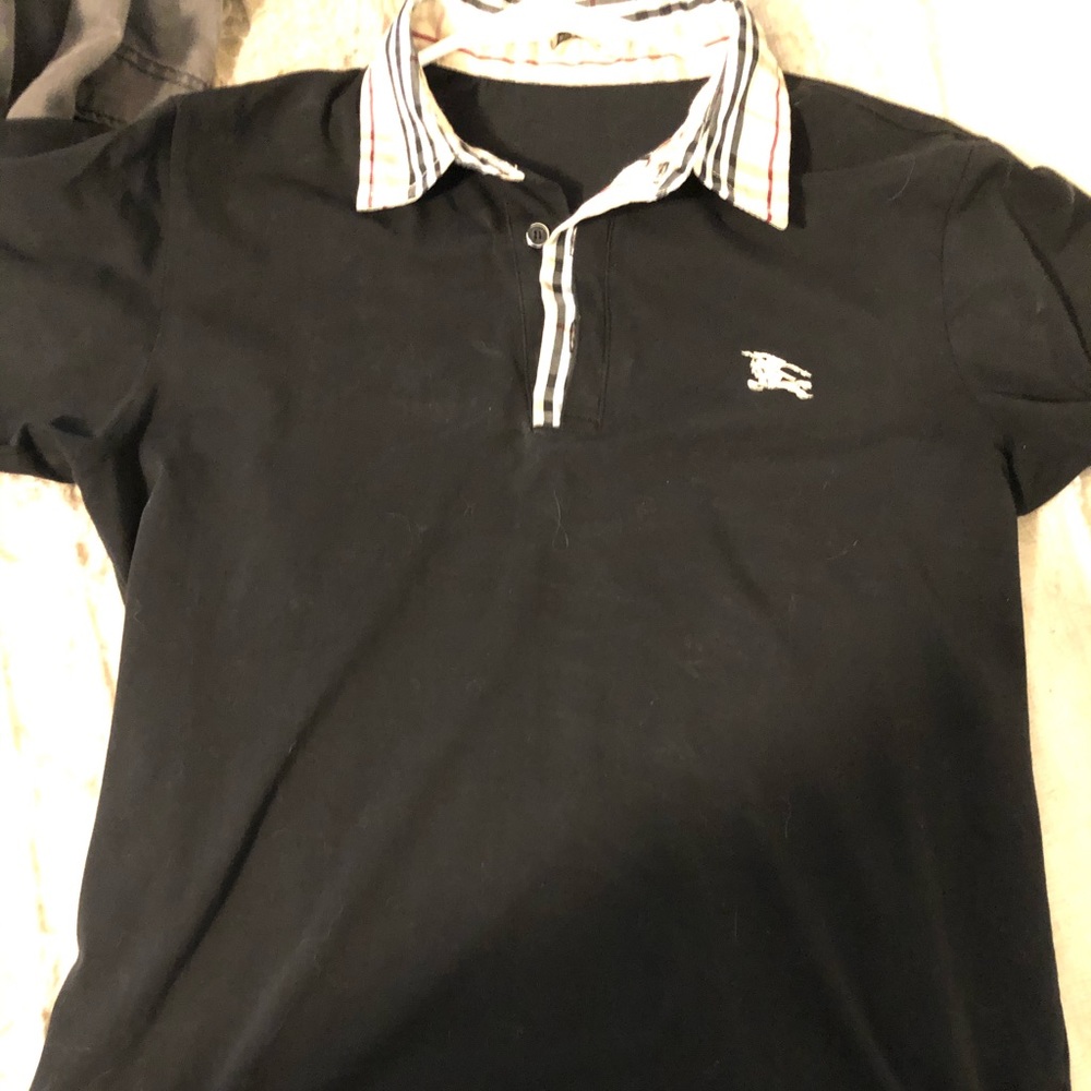 Burberry polo tee